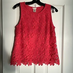 Ultra Pink sleeveless flower overlay top.